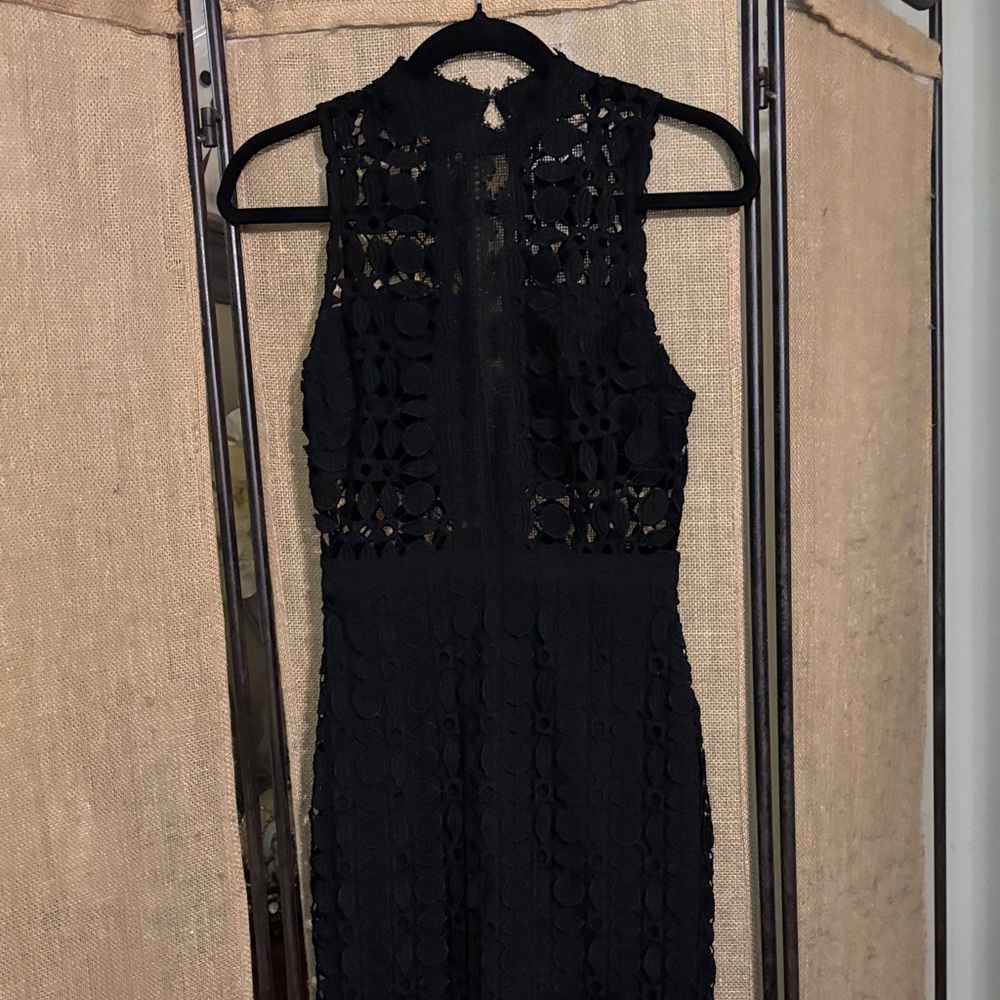 Astr Black Lace Midi Dress